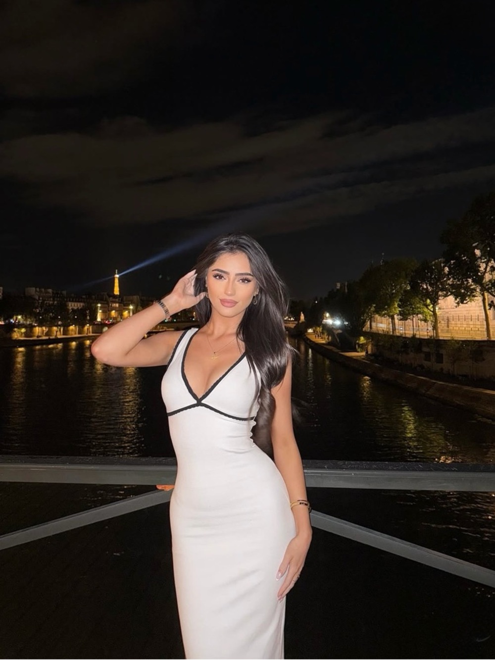 Zara Elegant White V-Neck Evening Dress with Black Trim